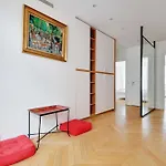 Exceptional Apt With A-C - Pantheon-Luxembourg