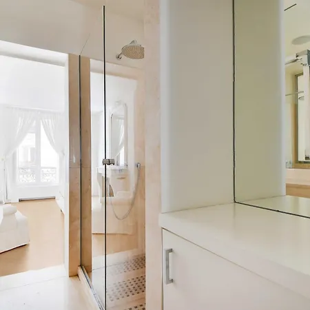 Exceptional With A-c - Pantheon-luxembourg Apartment *